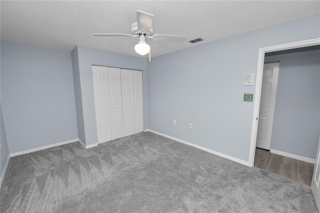 Activo con contrato: $332,000 (3 camas, 2 baños, 1598 Pies cuadrados)