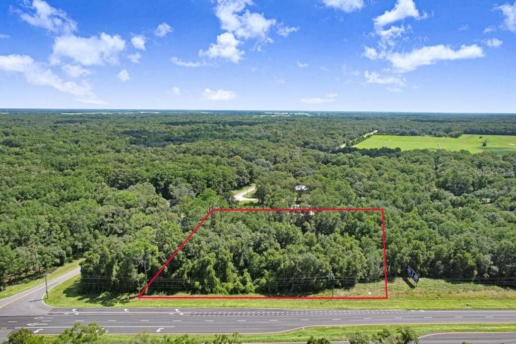 На продажу: $289,000 (0.46 acres)