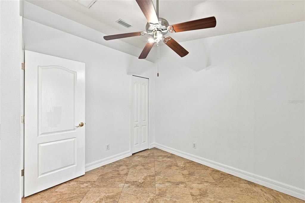 For Rent: $2,250 (3 beds, 2 baths, 1350 Square Feet)