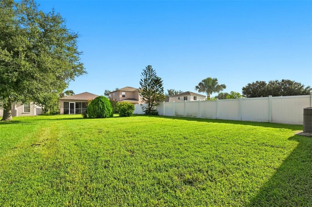 For Rent: $2,250 (3 beds, 2 baths, 1350 Square Feet)
