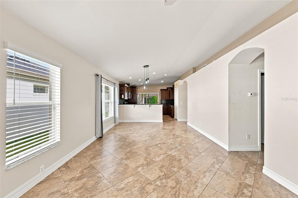 For Rent: $2,250 (3 beds, 2 baths, 1350 Square Feet)