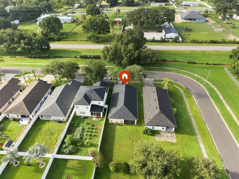 For Rent: $2,250 (3 beds, 2 baths, 1350 Square Feet)