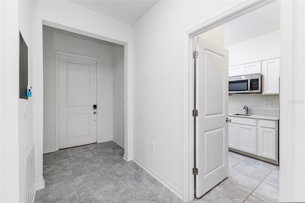 For Sale: $316,000 (4 beds, 3 baths, 2093 Square Feet)