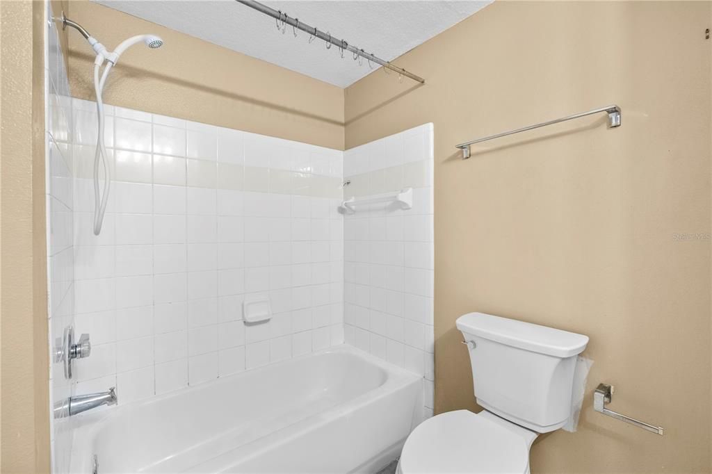 На продажу: $147,500 (1 спален, 1 ванн, 672 Квадратных фут)