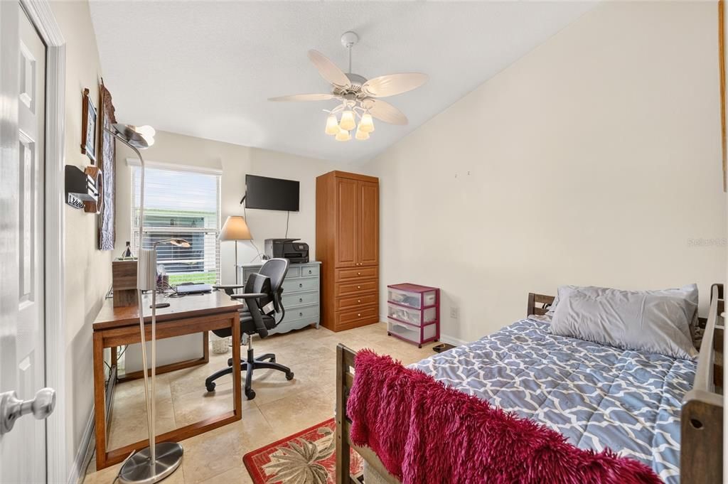 For Sale: $389,900 (3 beds, 2 baths, 1488 Square Feet)