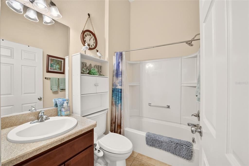 For Sale: $389,900 (3 beds, 2 baths, 1488 Square Feet)