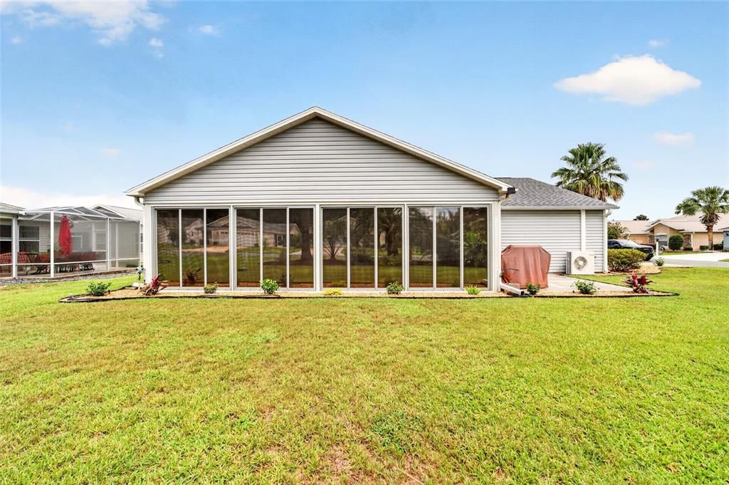 For Sale: $389,900 (3 beds, 2 baths, 1488 Square Feet)