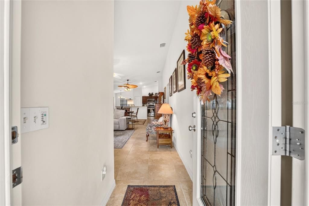 For Sale: $389,900 (3 beds, 2 baths, 1488 Square Feet)