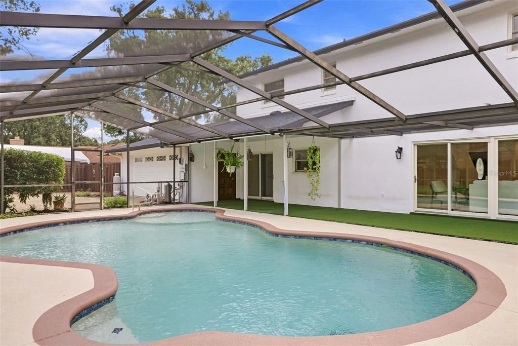 For Sale: $789,900 (4 beds, 3 baths, 2289 Square Feet)