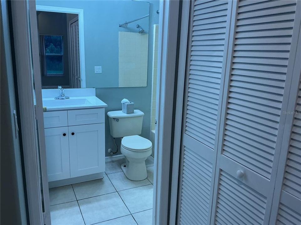 На продажу: $260,000 (3 спален, 2 ванн, 1246 Квадратных фут)