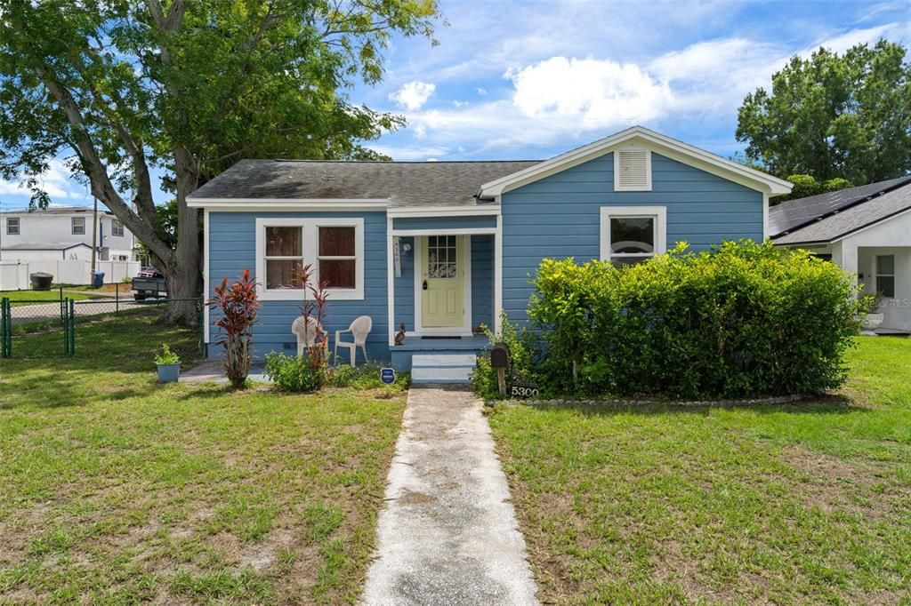 For Sale: $420,000 (3 beds, 3 baths, 1488 Square Feet)