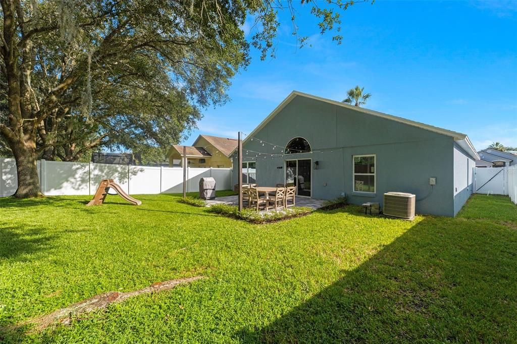 For Sale: $464,900 (3 beds, 2 baths, 1682 Square Feet)