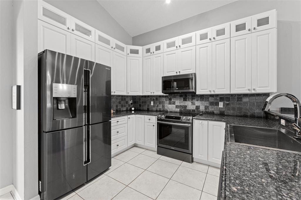 For Sale: $464,900 (3 beds, 2 baths, 1682 Square Feet)
