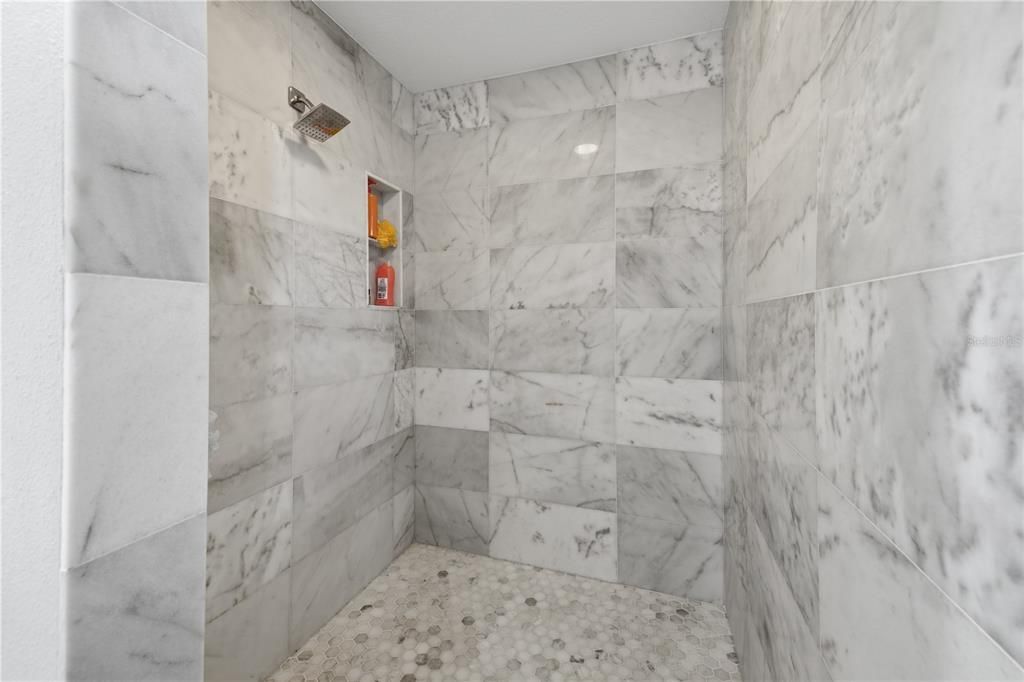 For Sale: $650,000 (4 beds, 3 baths, 2753 Square Feet)