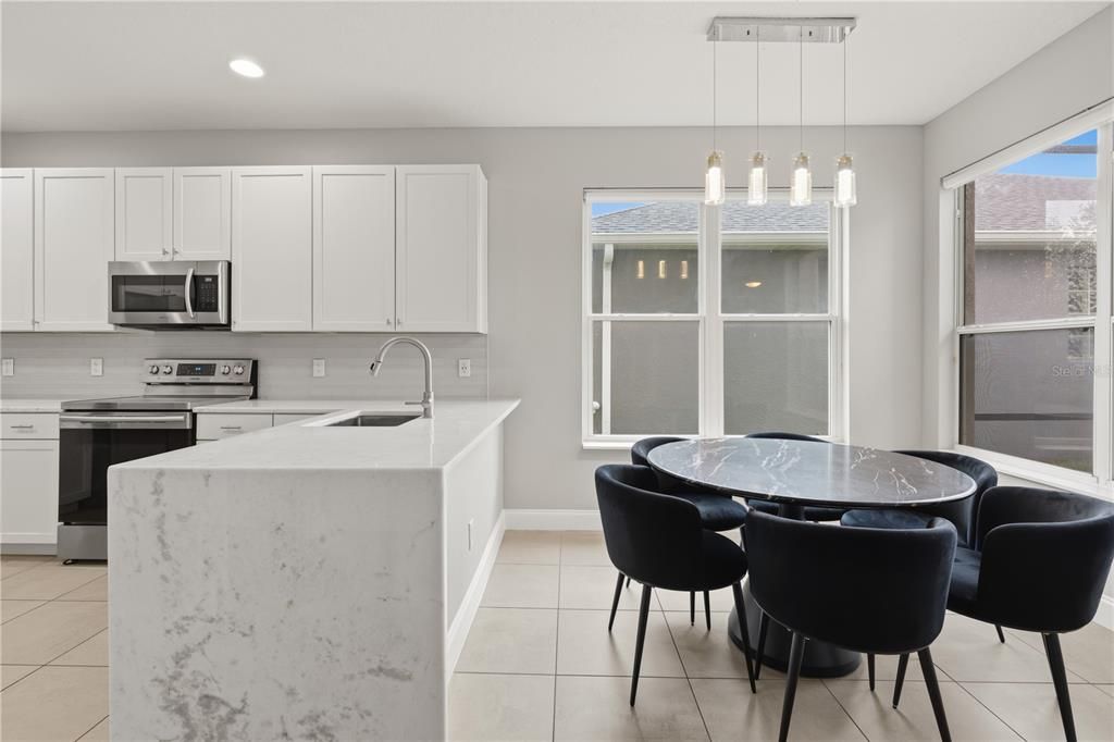 For Sale: $650,000 (4 beds, 3 baths, 2753 Square Feet)