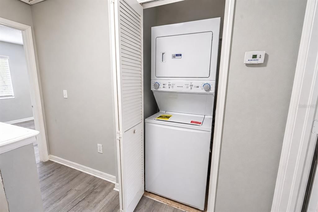 En Venta: $199,900 (2 camas, 2 baños, 1120 Pies cuadrados)