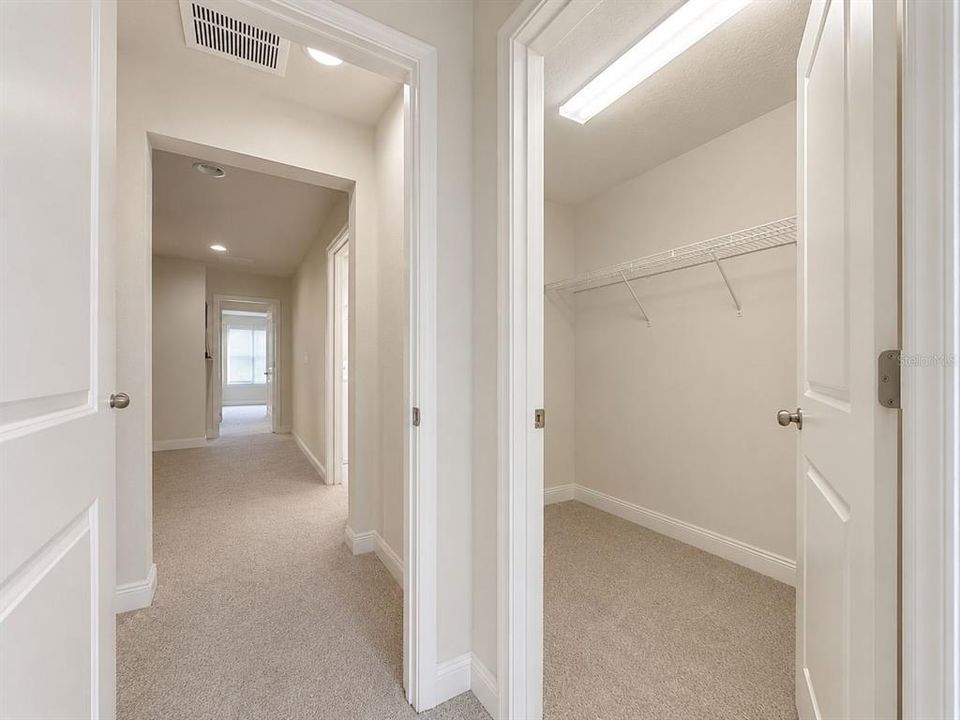 En Venta: $395,000 (2 camas, 2 baños, 1888 Pies cuadrados)
