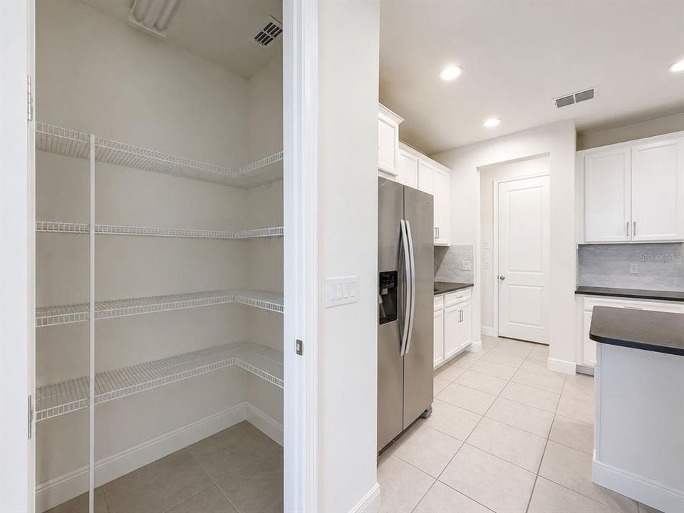 En Venta: $395,000 (2 camas, 2 baños, 1888 Pies cuadrados)