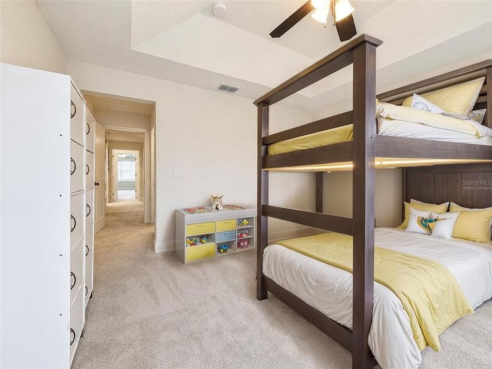 En Venta: $395,000 (2 camas, 2 baños, 1888 Pies cuadrados)