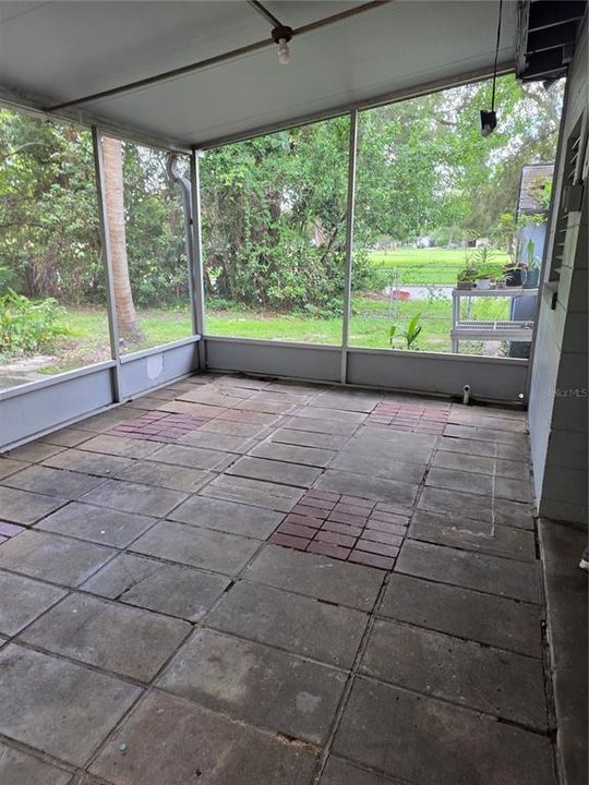 В аренду: $2,595 (3 спален, 2 ванн, 1175 Квадратных фут)