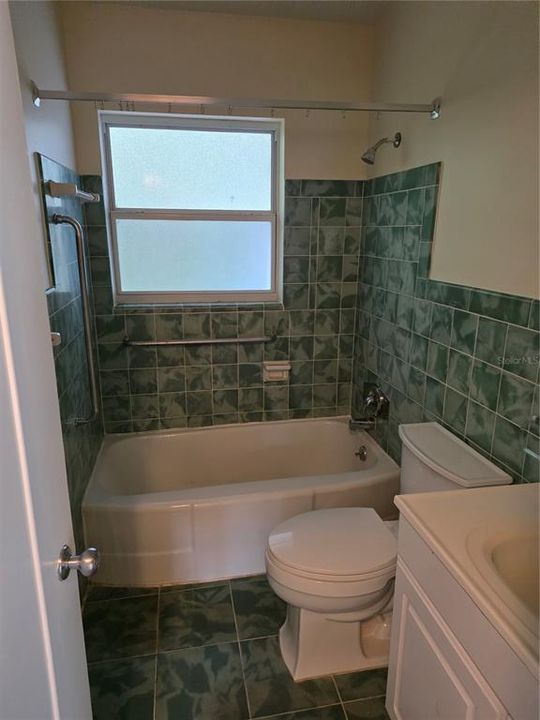 В аренду: $2,595 (3 спален, 2 ванн, 1175 Квадратных фут)