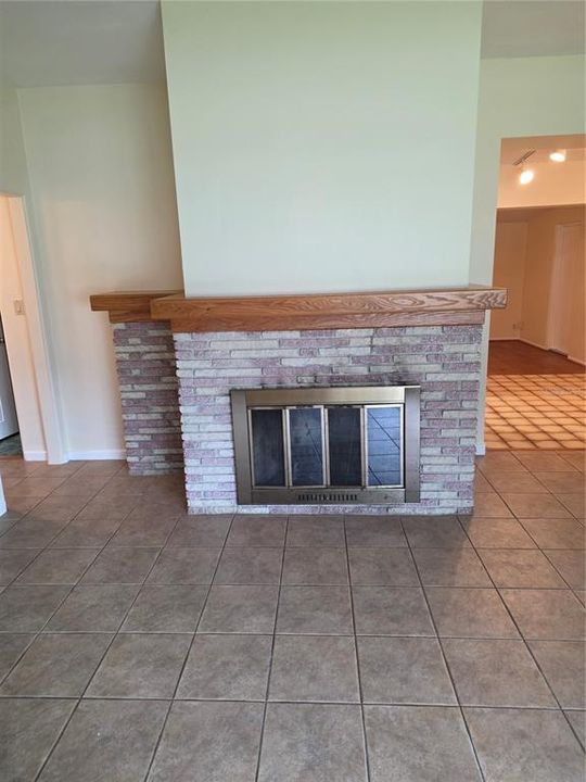 В аренду: $2,595 (3 спален, 2 ванн, 1175 Квадратных фут)