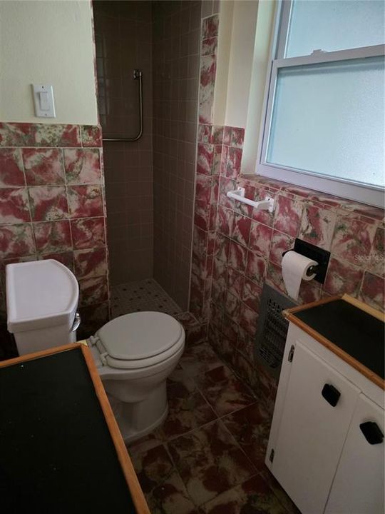 В аренду: $2,595 (3 спален, 2 ванн, 1175 Квадратных фут)