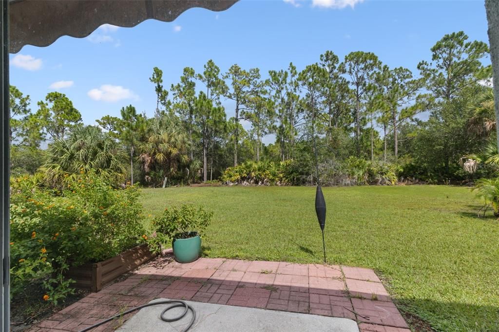 For Sale: $267,000 (3 beds, 2 baths, 1170 Square Feet)
