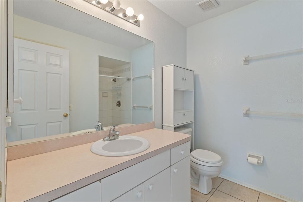 For Sale: $267,000 (3 beds, 2 baths, 1170 Square Feet)