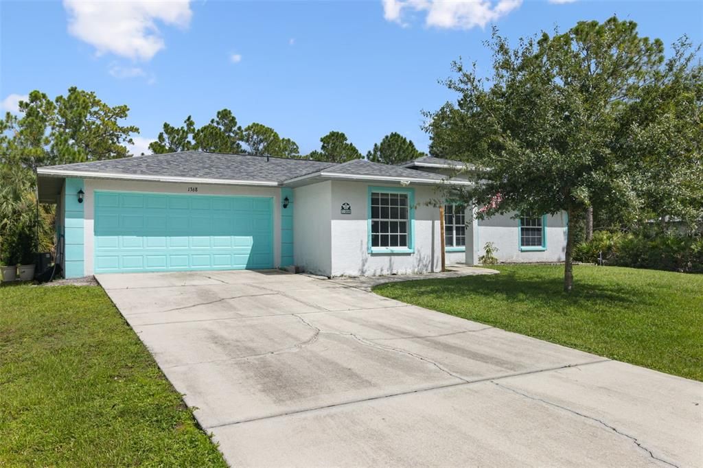 For Sale: $267,000 (3 beds, 2 baths, 1170 Square Feet)
