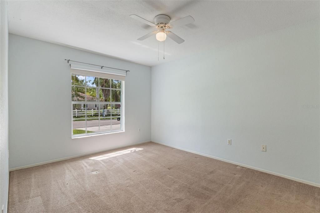 For Sale: $267,000 (3 beds, 2 baths, 1170 Square Feet)