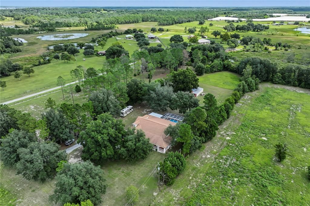 На продажу: $925,000 (4 спален, 2 ванн, 3498 Квадратных фут)