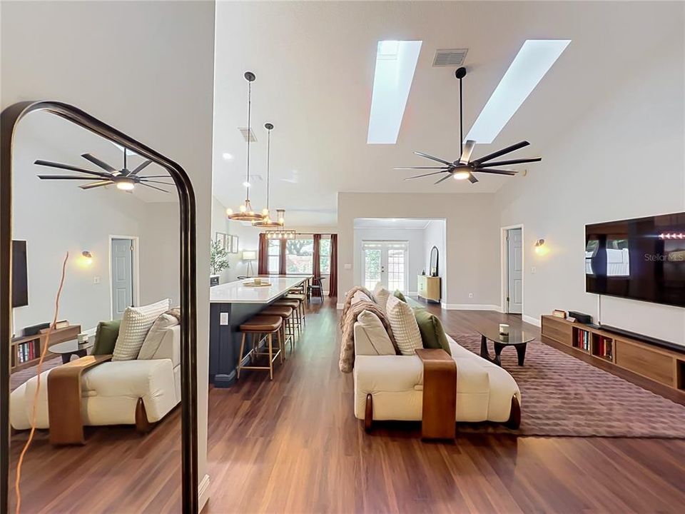 For Sale: $474,900 (3 beds, 2 baths, 1866 Square Feet)