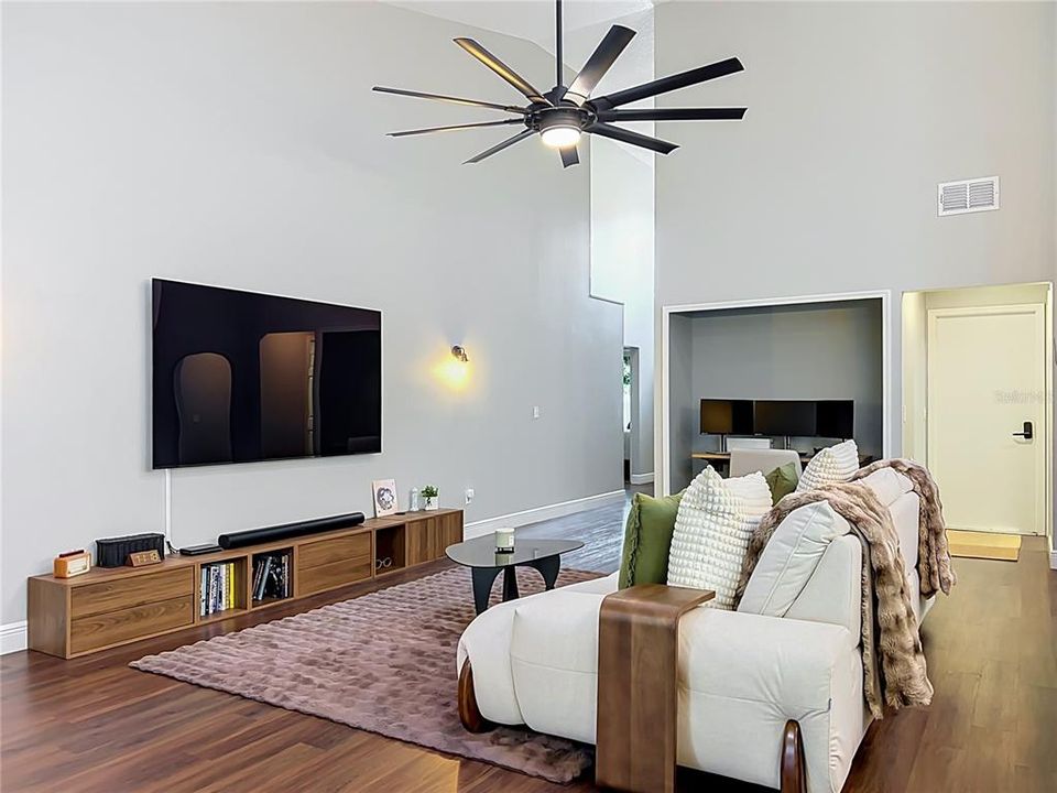 For Sale: $474,900 (3 beds, 2 baths, 1866 Square Feet)