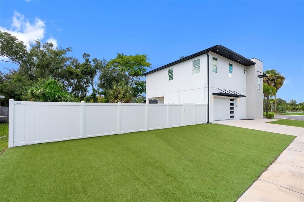 На продажу: $839,999 (4 спален, 2 ванн, 2645 Квадратных фут)