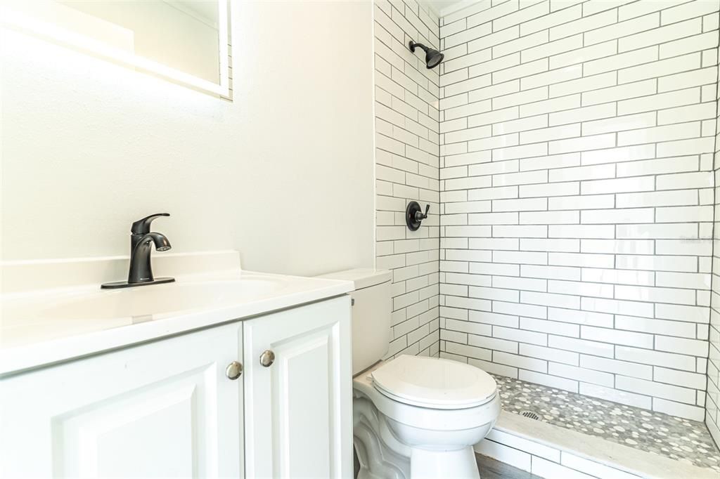 For Rent: $2,495 (3 beds, 2 baths, 1160 Square Feet)