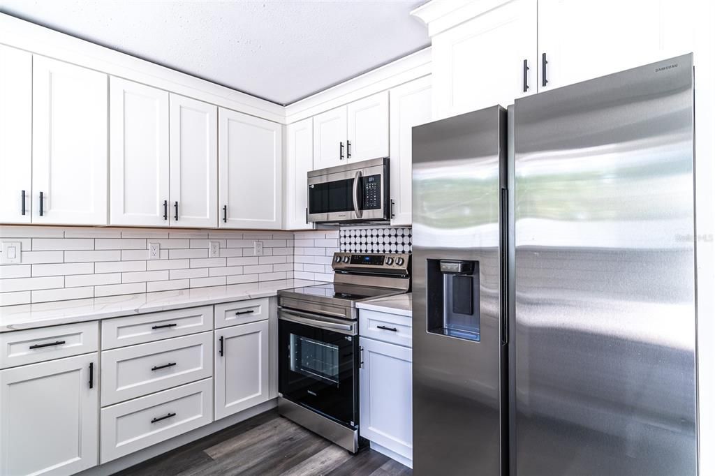 For Rent: $2,495 (3 beds, 2 baths, 1160 Square Feet)