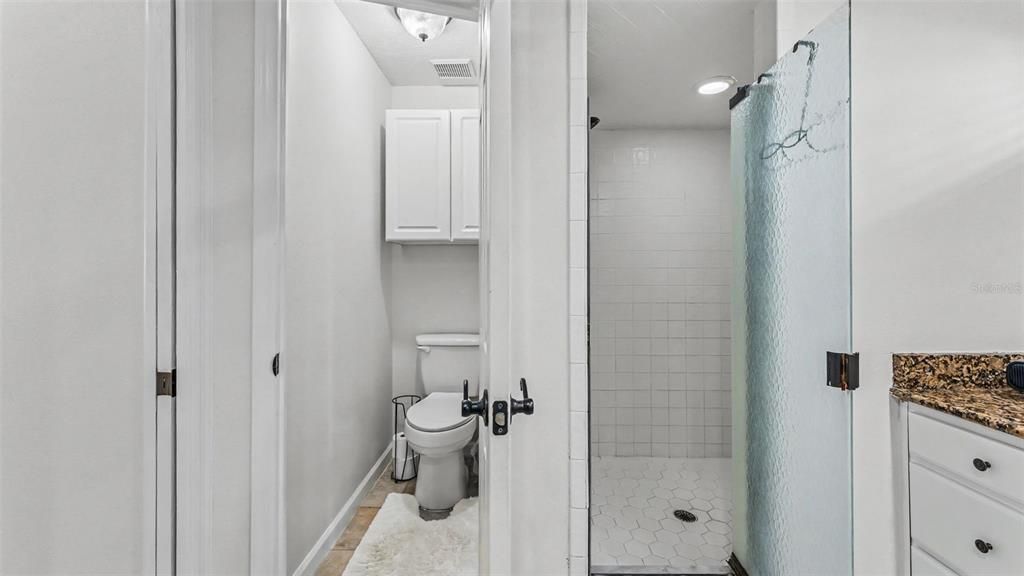 For Sale: $575,000 (4 beds, 3 baths, 2405 Square Feet)