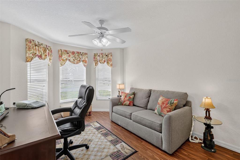 For Sale: $399,000 (3 beds, 2 baths, 1576 Square Feet)