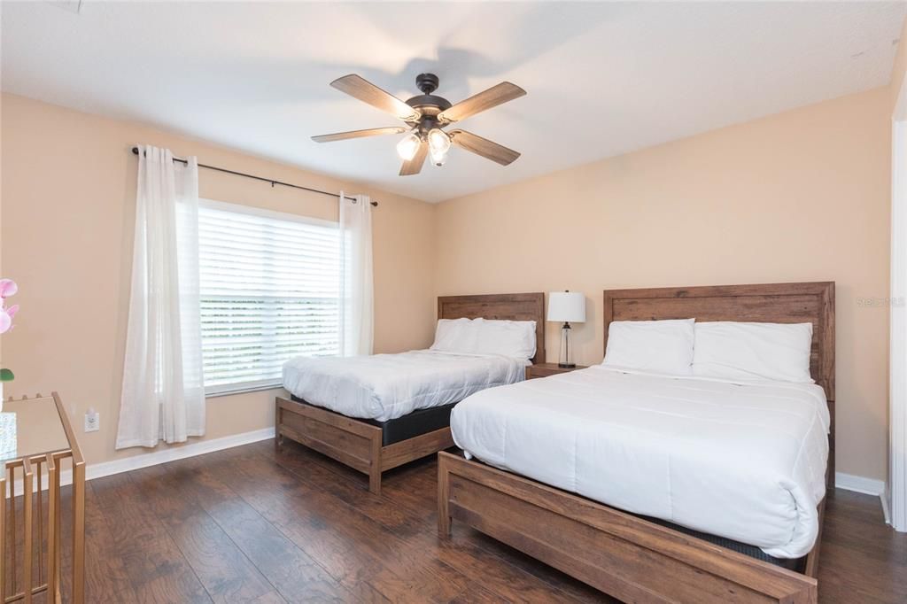 For Sale: $549,000 (4 beds, 3 baths, 2798 Square Feet)