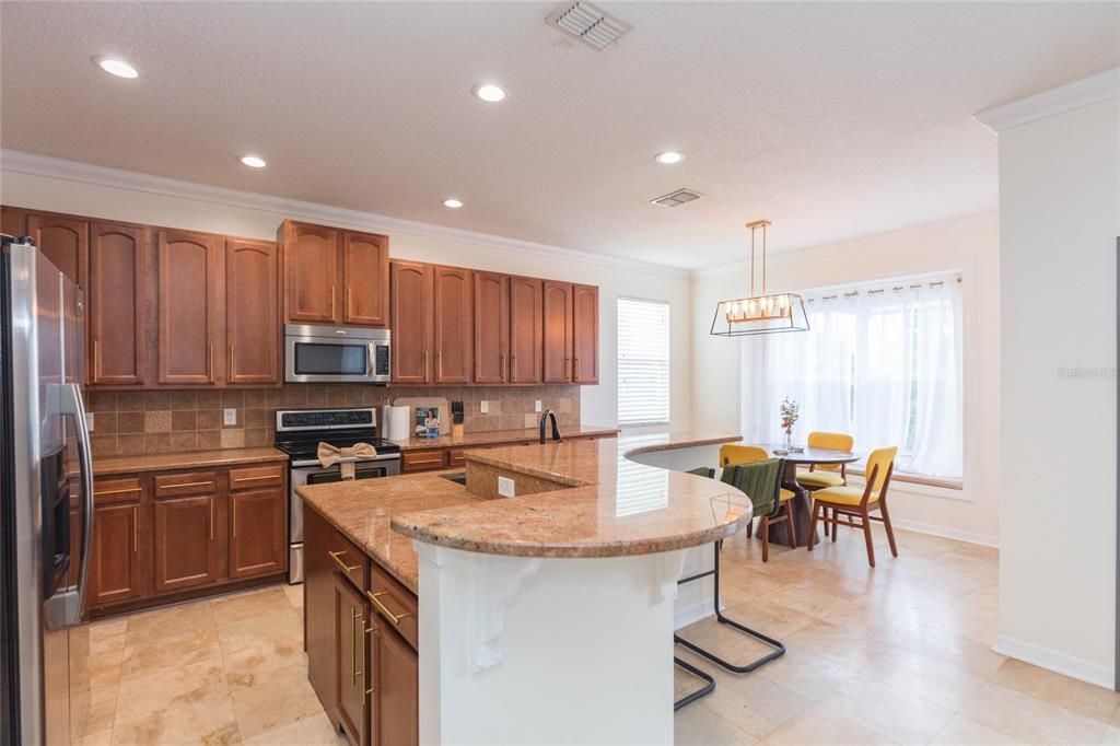 For Sale: $549,000 (4 beds, 3 baths, 2798 Square Feet)