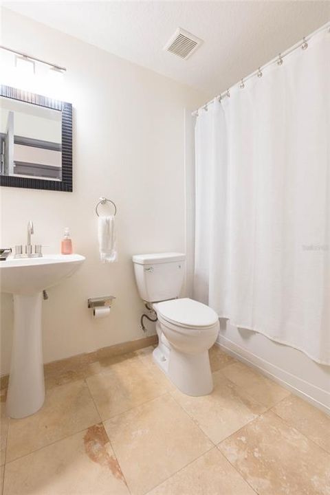 For Sale: $549,000 (4 beds, 3 baths, 2798 Square Feet)