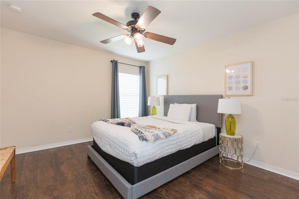 For Sale: $549,000 (4 beds, 3 baths, 2798 Square Feet)