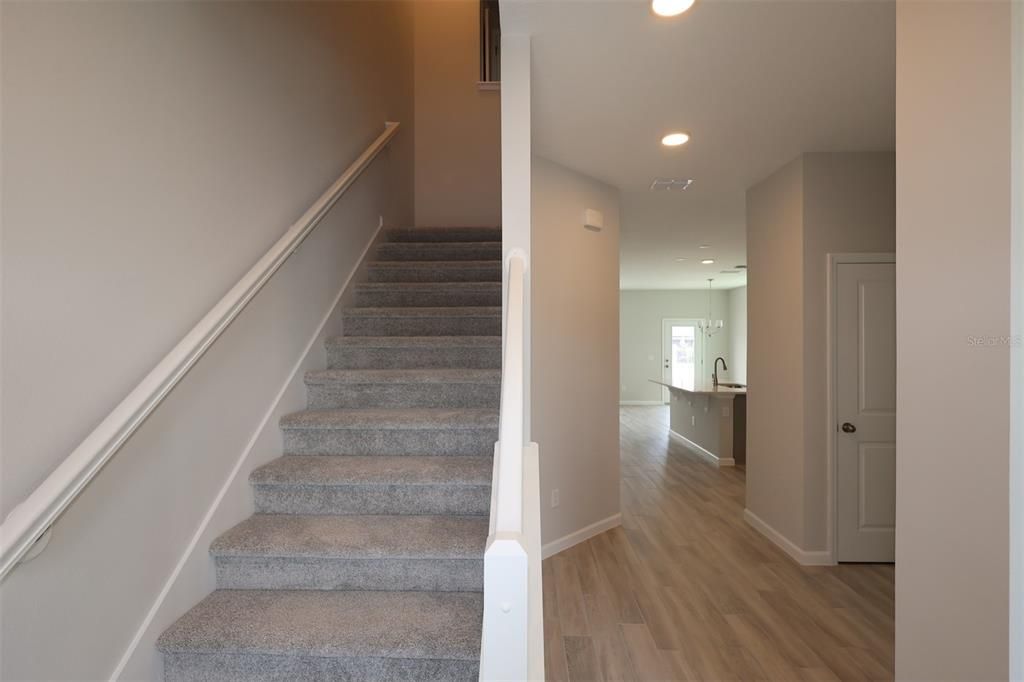 For Sale: $359,990 (3 beds, 2 baths, 1833 Square Feet)