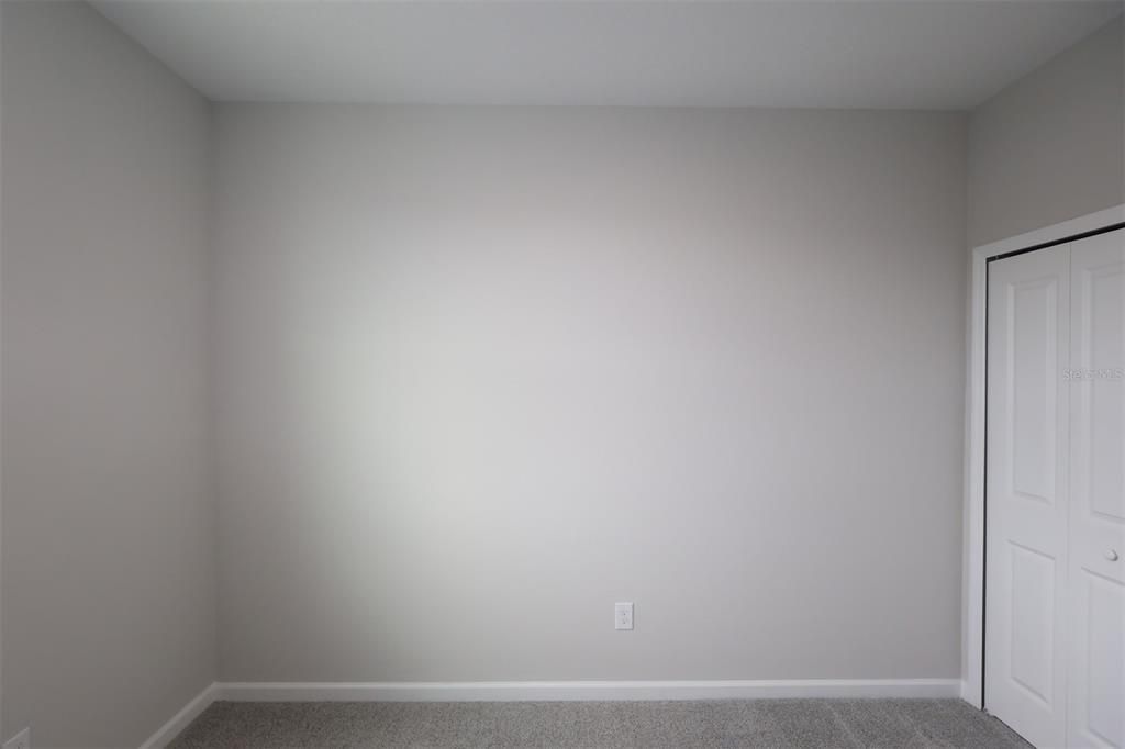For Sale: $359,990 (3 beds, 2 baths, 1833 Square Feet)