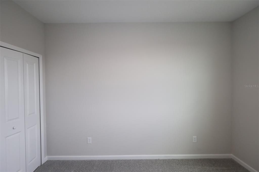For Sale: $359,990 (3 beds, 2 baths, 1833 Square Feet)