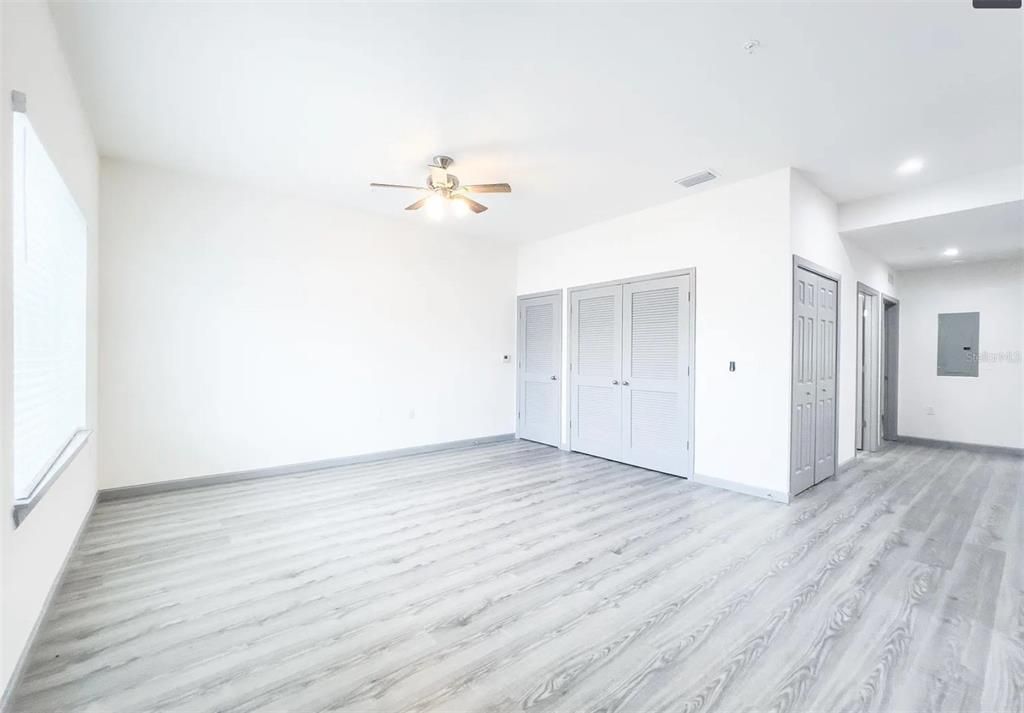 For Rent: $1,595 (2 beds, 2 baths, 1600 Square Feet)