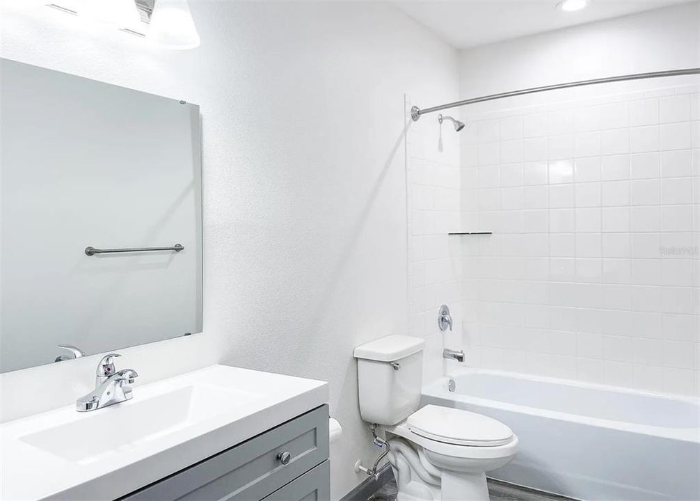 For Rent: $1,595 (2 beds, 2 baths, 1600 Square Feet)
