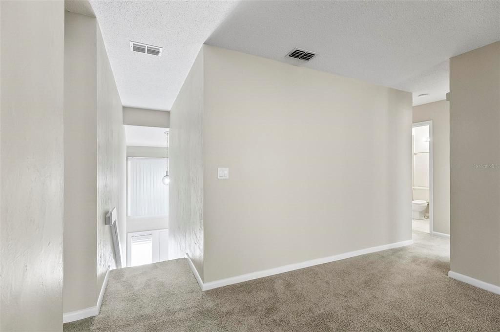 For Sale: $168,000 (2 beds, 2 baths, 950 Square Feet)