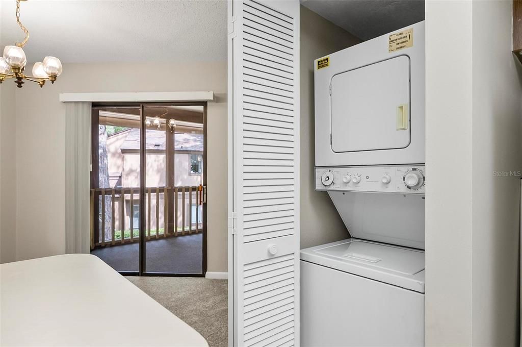For Sale: $168,000 (2 beds, 2 baths, 950 Square Feet)
